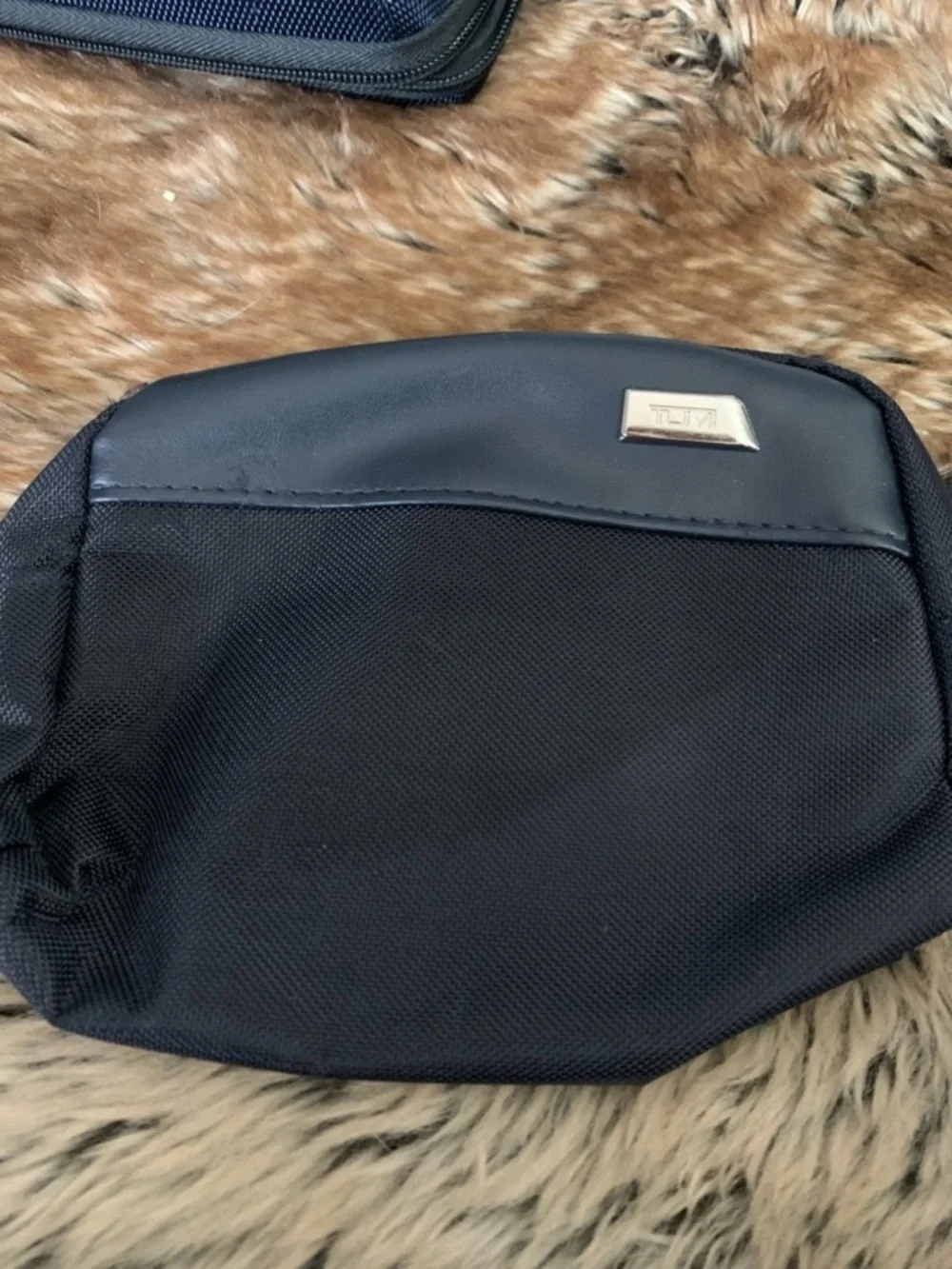 Tumi Black Men's Toiletry Pouch with Silver Nameplate